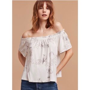 NWT Aritzia Wilfred Off the Shoulder Sartre T-Shirt